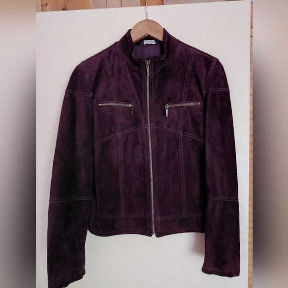 Jacket - Picture 1 of 6